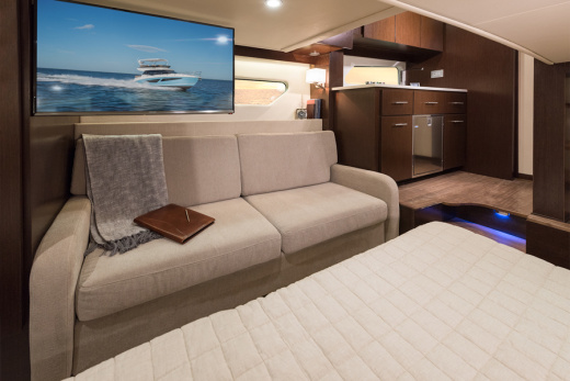 Regal 42 FLY