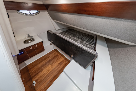 Chaparral 300 OSX