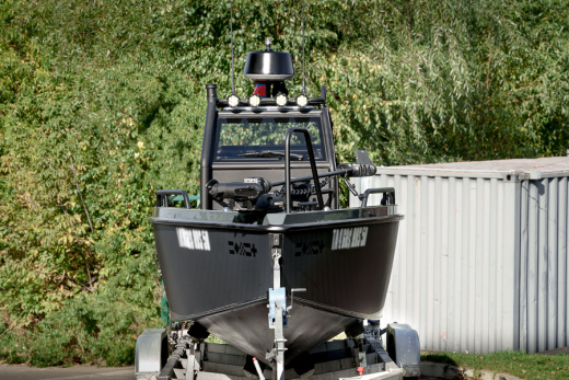 XO DFNDR с  двигателями Evinrude E-Tec G2 (2х200 л.с.)