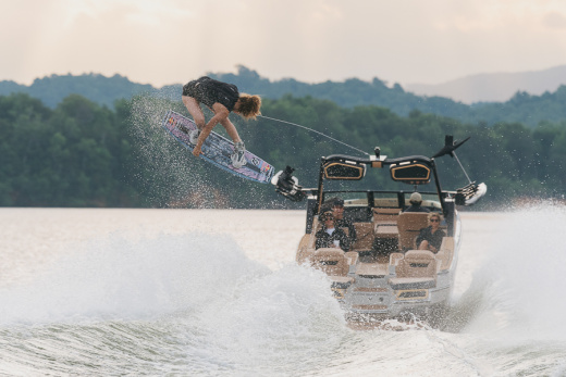 MasterCraft XSTAR 23