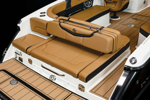 Chaparral 28 SURF