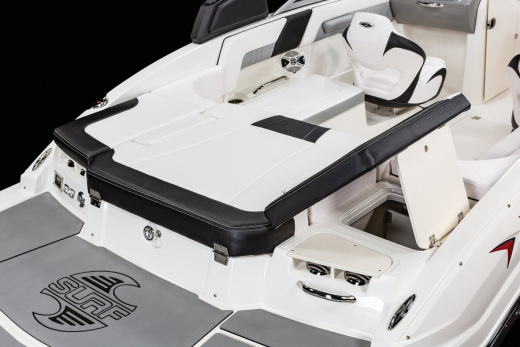 Chaparral 23 Surf