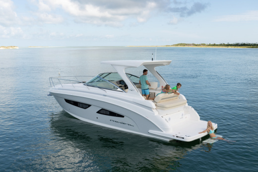 Regal 33 EXPRESS