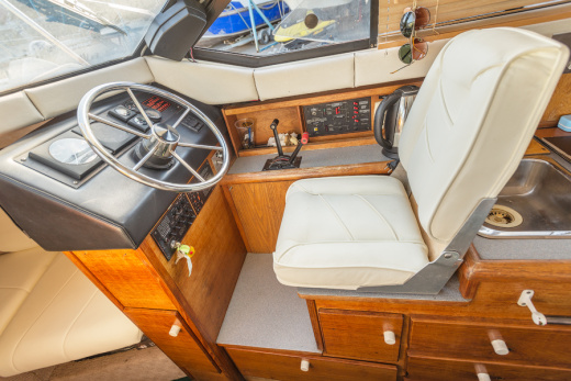 Bayliner 2556