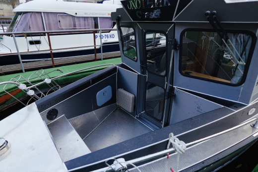 Swift Chaser 700