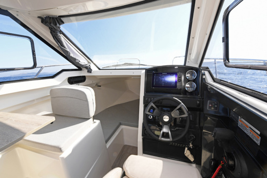QUICKSILVER ACTIV 675 WEEKEND