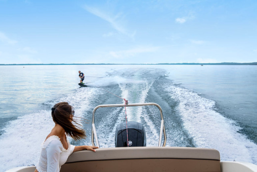 QUICKSILVER ACTIV 605 CRUISER