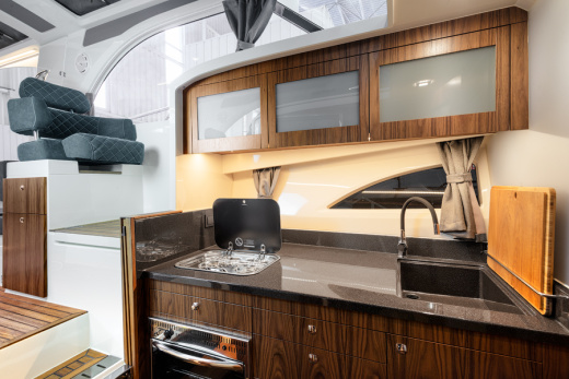 Моторная яхта Marex 310 Sun Cruiser