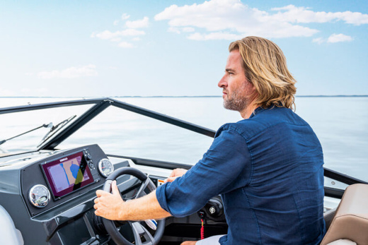 QUICKSILVER ACTIV 605 CRUISER